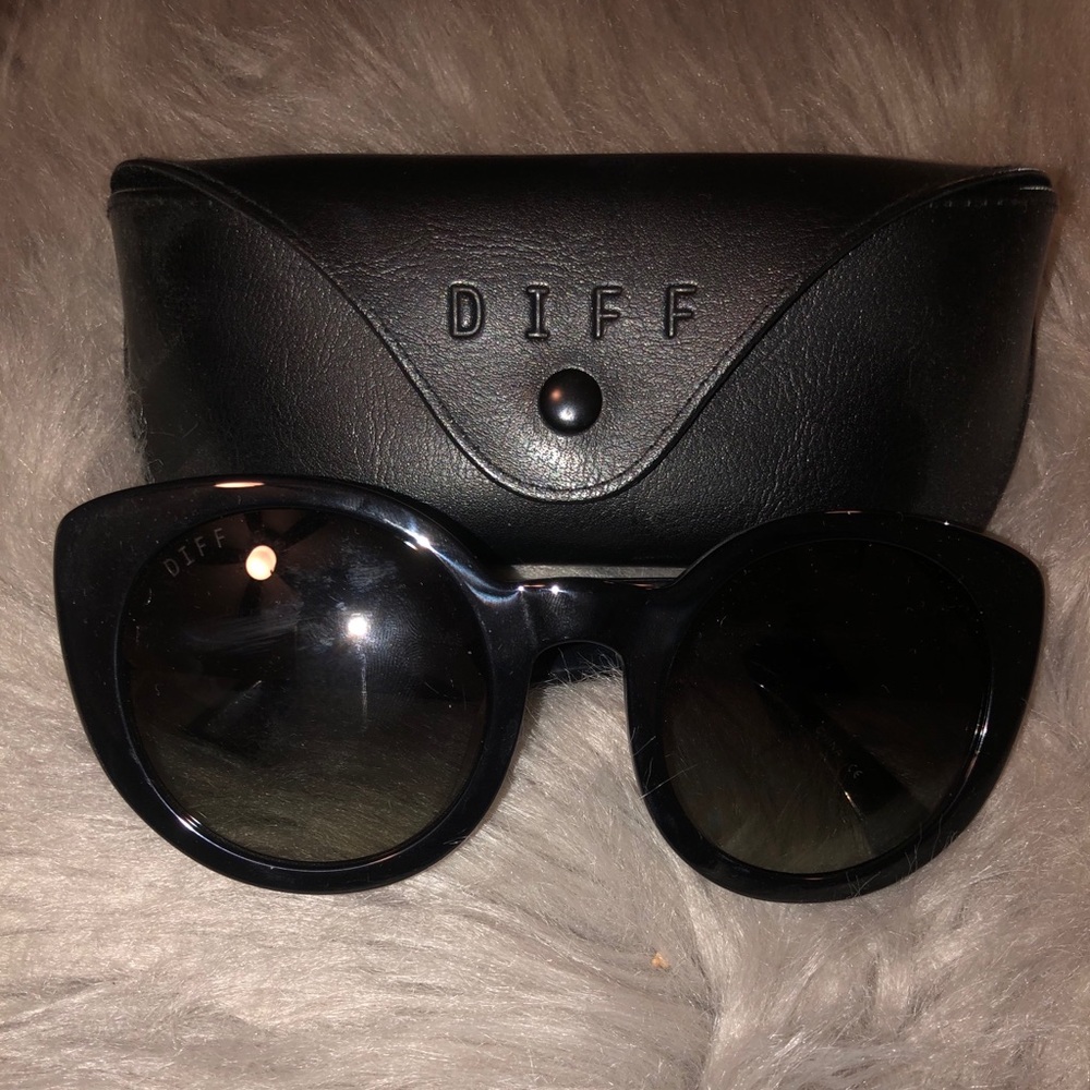 Diff Sunglasses - image 1